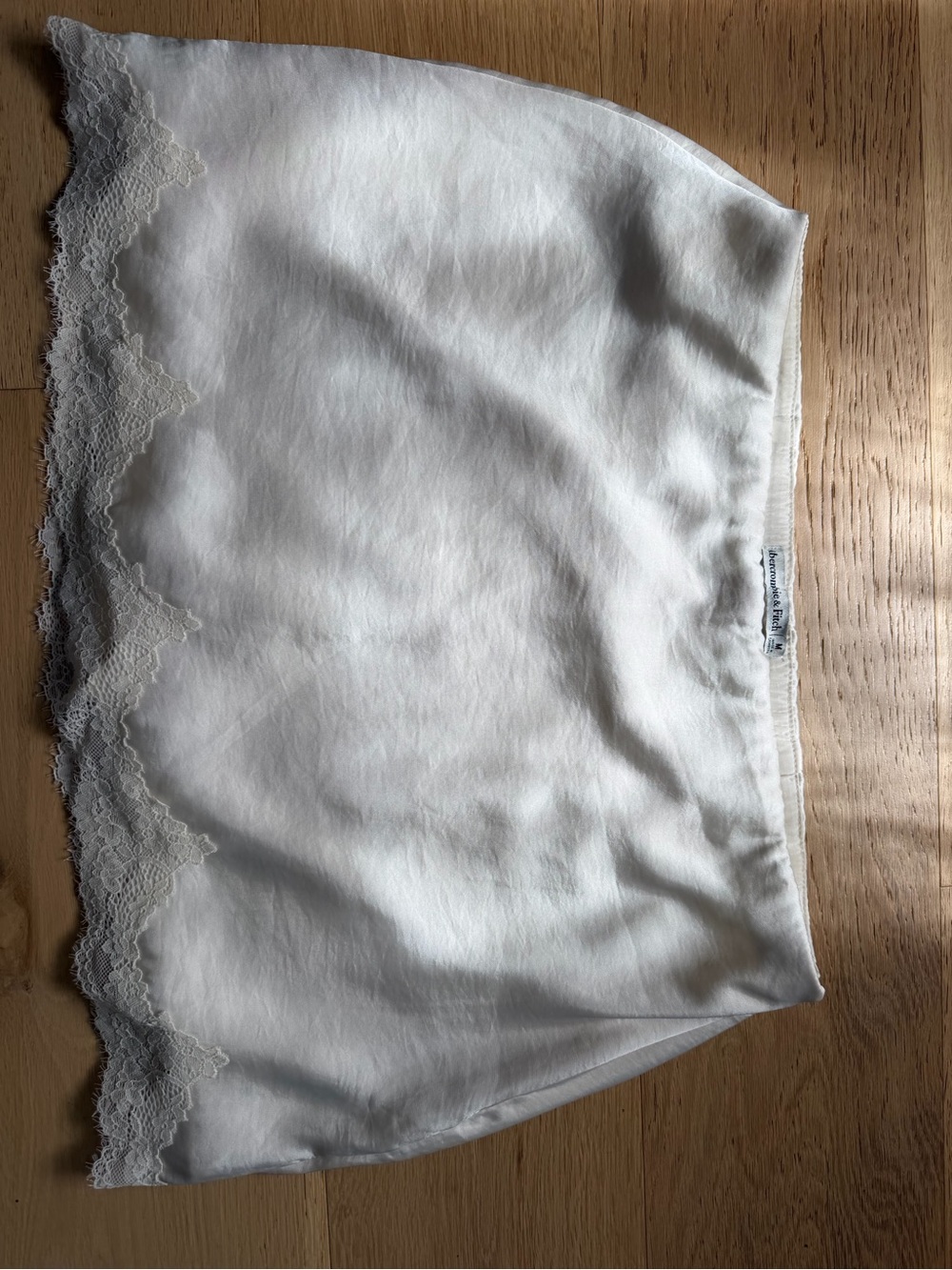 Abercrombie + Fitch Bella Lace Trim Satin Cami AND Skirt Matching Set - Picture 4 of 4